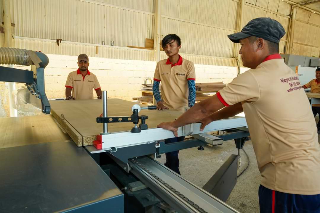 Acoustic Door Manufacturers